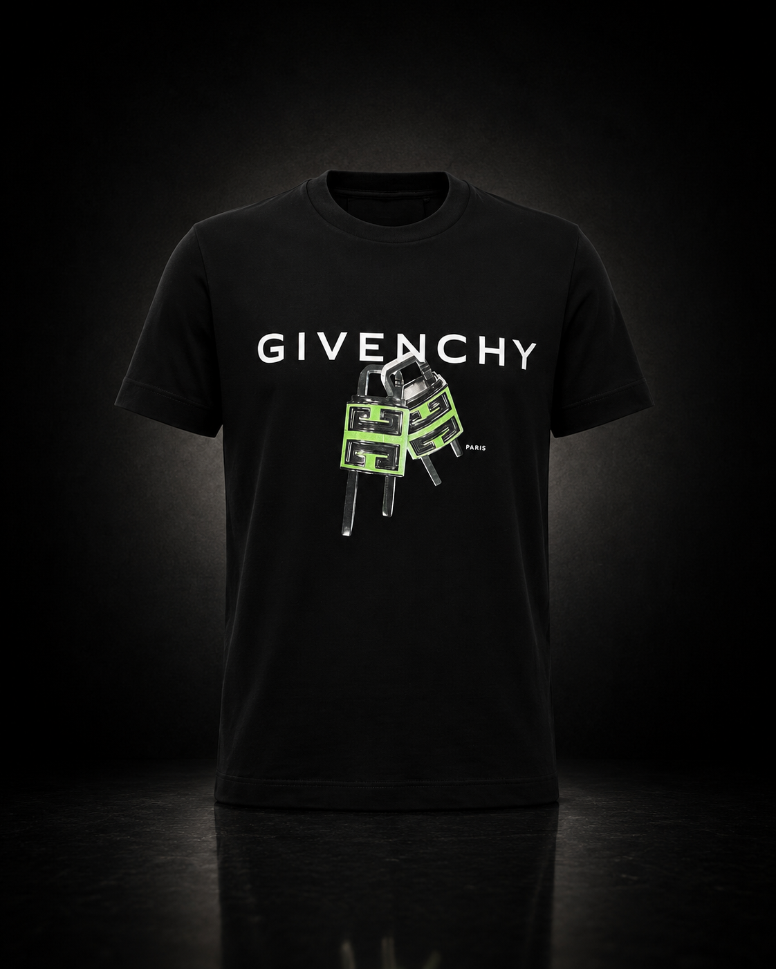 Givenchy svart t-shirt med 4G hänglåsprint och GIVENCHY Paris-text